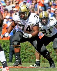 Eagles Looking To Trade Up In 1st