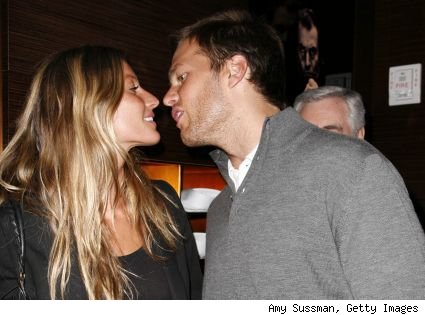 Brady Misses The Start Of Pats Workouts