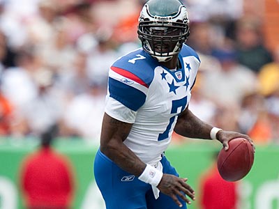 Eagles Place Franchise Tag On Michael Vick And Transition Tag On Akers