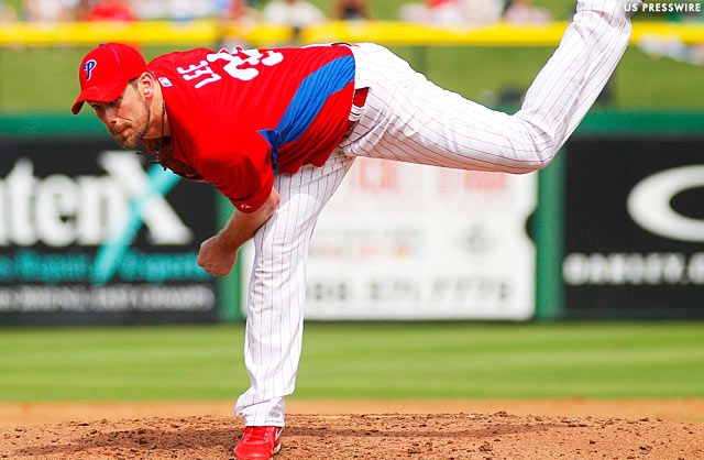 Cliff Lee Struggles In Spring Training Debut