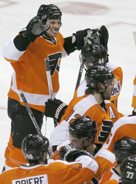 Carcillo Odd Man Out in Flyers 2011-12 Discussions
