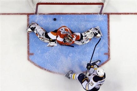 Sabres Extend Flyers Losing Streak with 5-3 Win