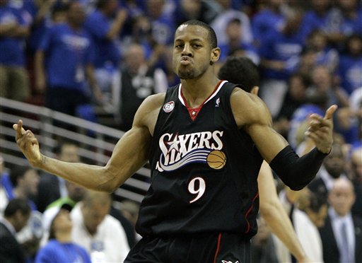 Collins Should Put Iguodala On Wade & He Must Slow Him Down