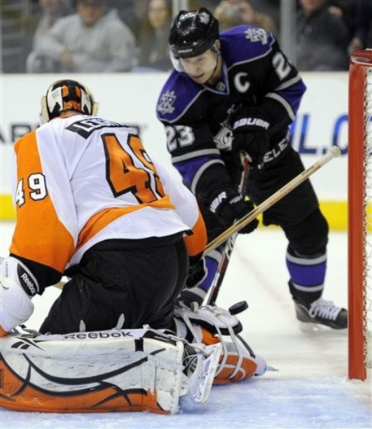 Flyers Recall Michael Leighton