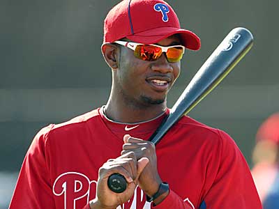 Phils Call Up Dominic Brown And Put Shane Victorino On The DL