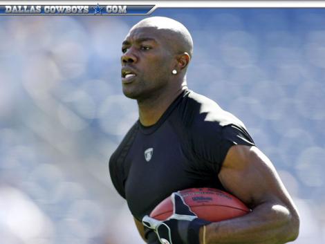 Terrell Owens Is Shopping A Sitcom Titled 8 & 1 To TV Networks
