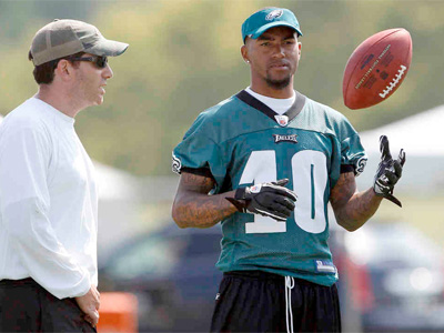 DeSean Jackson Practices & Tells A Different Story About Signing Of Smith