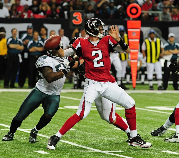 Falcons “No Huddle” Offense Was The Answer In Fourth Quarter