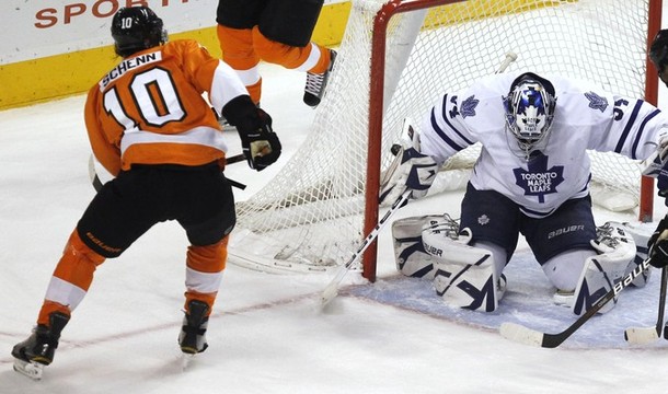 Schenn Earns First Game Winning Goal as Flyers Bag Leafs 4-3