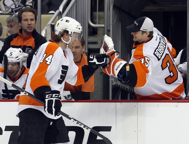 Couturier, Giroux Net Hat Tricks As Flyers Take 2-0 Series Lead