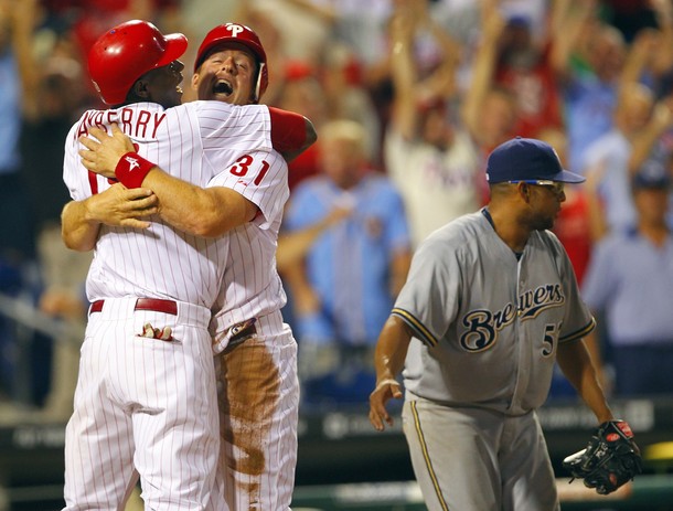 Notes From Phillies’ 7-6 Win Over Milwaukee