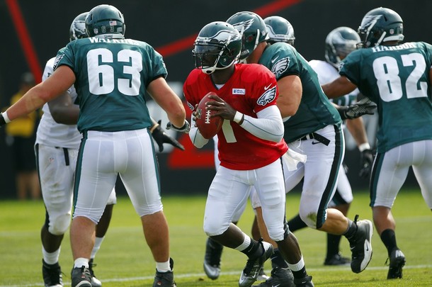 A Close Look At Eagles Offensive Depth Chart