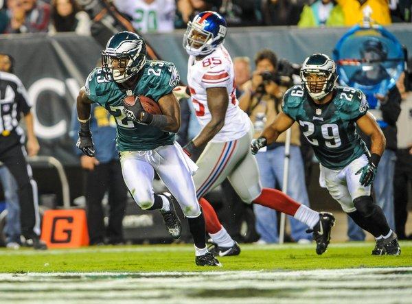 Eagles Matched Up DRC On Cruz And Asomugha On Barden