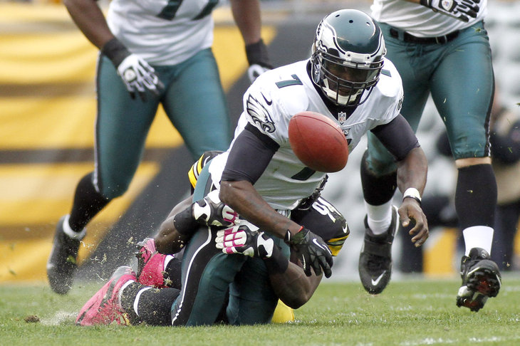 Vick Says He’s Ready To Eliminate Fumbles, But Won’t Talk About Dog