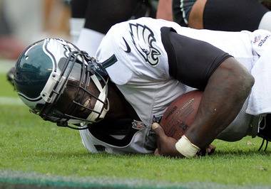 Eagles Deny Report Of Concussion Problems Between Vick And Team
