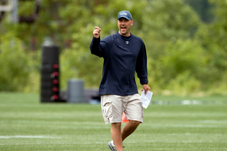 Gus Bradley Should Be The Eagles’ Next Head Coach