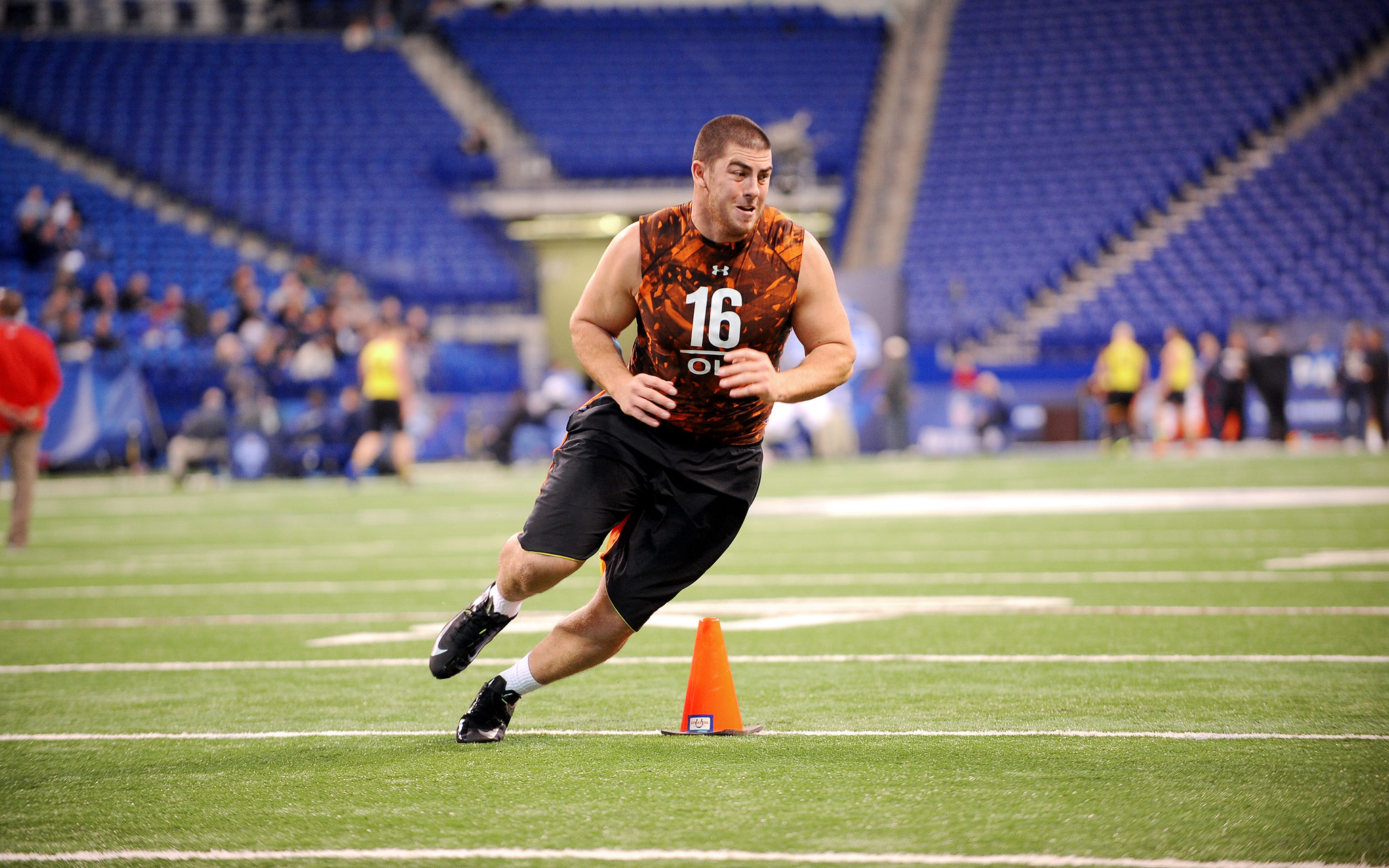 Offensive Line Prospects Shine At NFL Combine