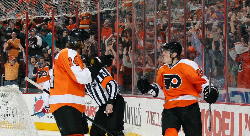 Flyers Rally to Win Weekend Games Against Bruins, Capitals