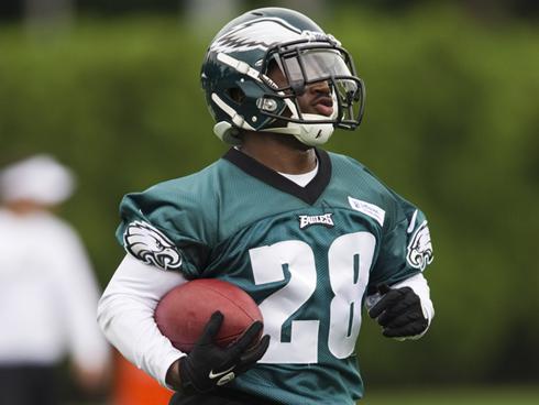 Eagles Notes: Lewis On The Block; Patterson To Giants