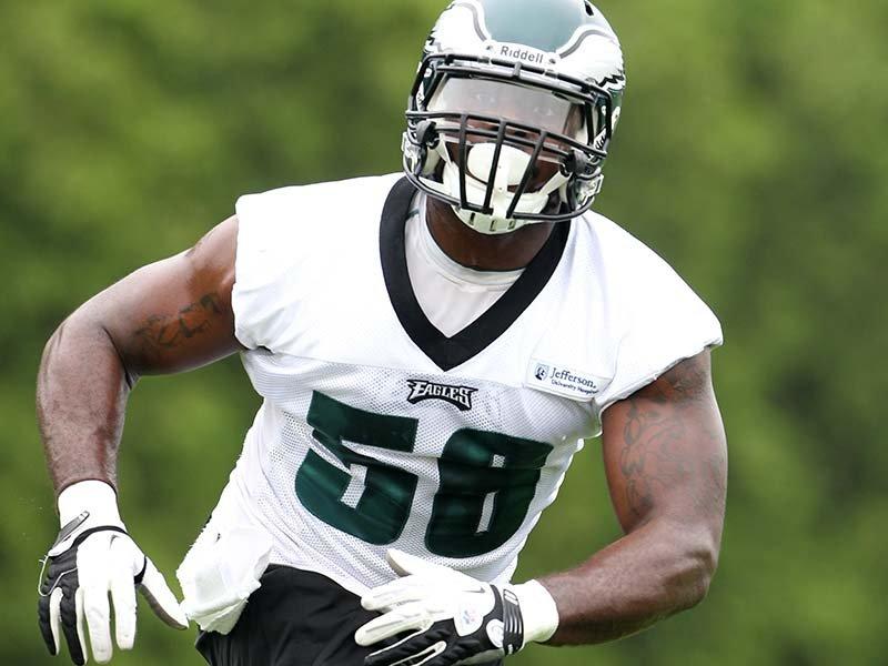 Eagles Release Trent Cole