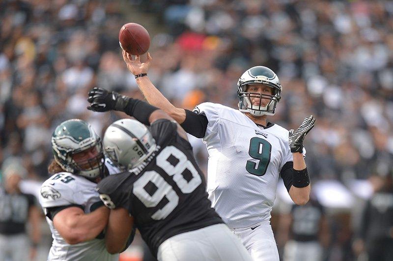 Great Game For Nick Foles, But A Quarterback Should Still Be Target For 1st Draft Pick