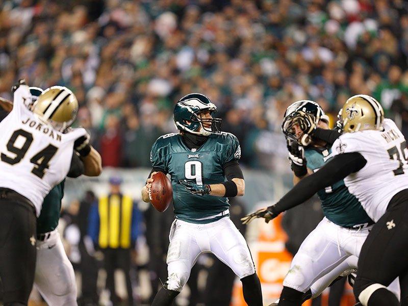 Nick Foles Struggled Early But Came On Late