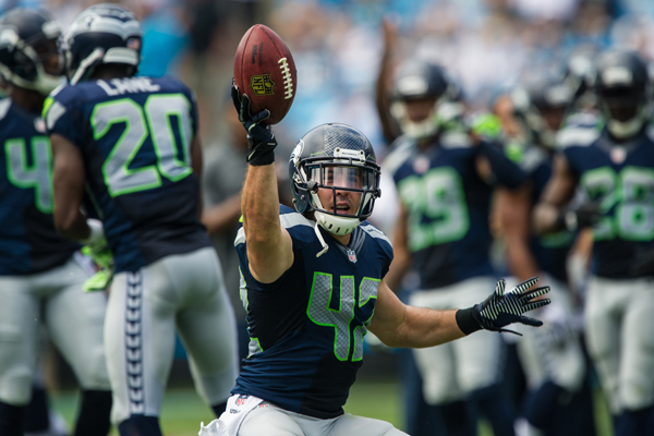 Eagles Sign Safety Chris Maragos