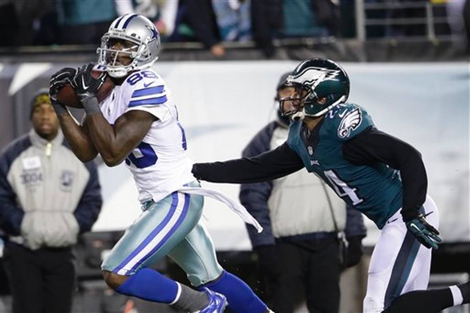 Mistake-Prone Eagles Lose To Cowboys