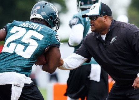 Eagles RB Coach Duce Staley: “Chip Is Not A Racist At All”