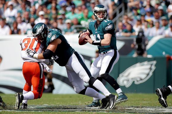 Carson Wentz Does A Great Job On An Audible (Video)