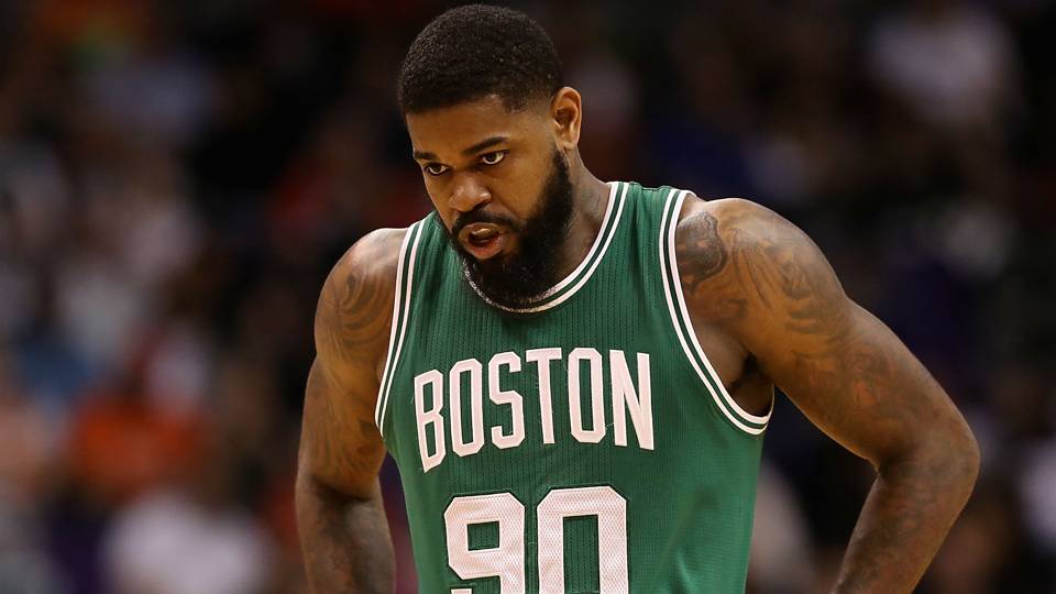 Sixers Remain Active, Sign Amir Johnson To One-Year Deal
