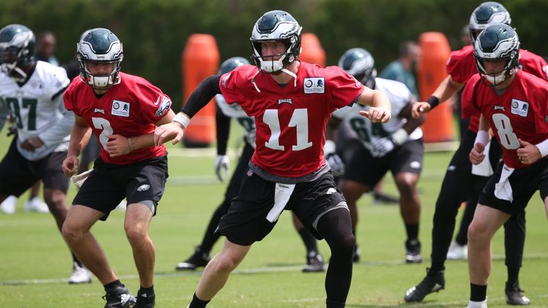 Carson Wentz and The Eagles 2019 OffensIve Weapons