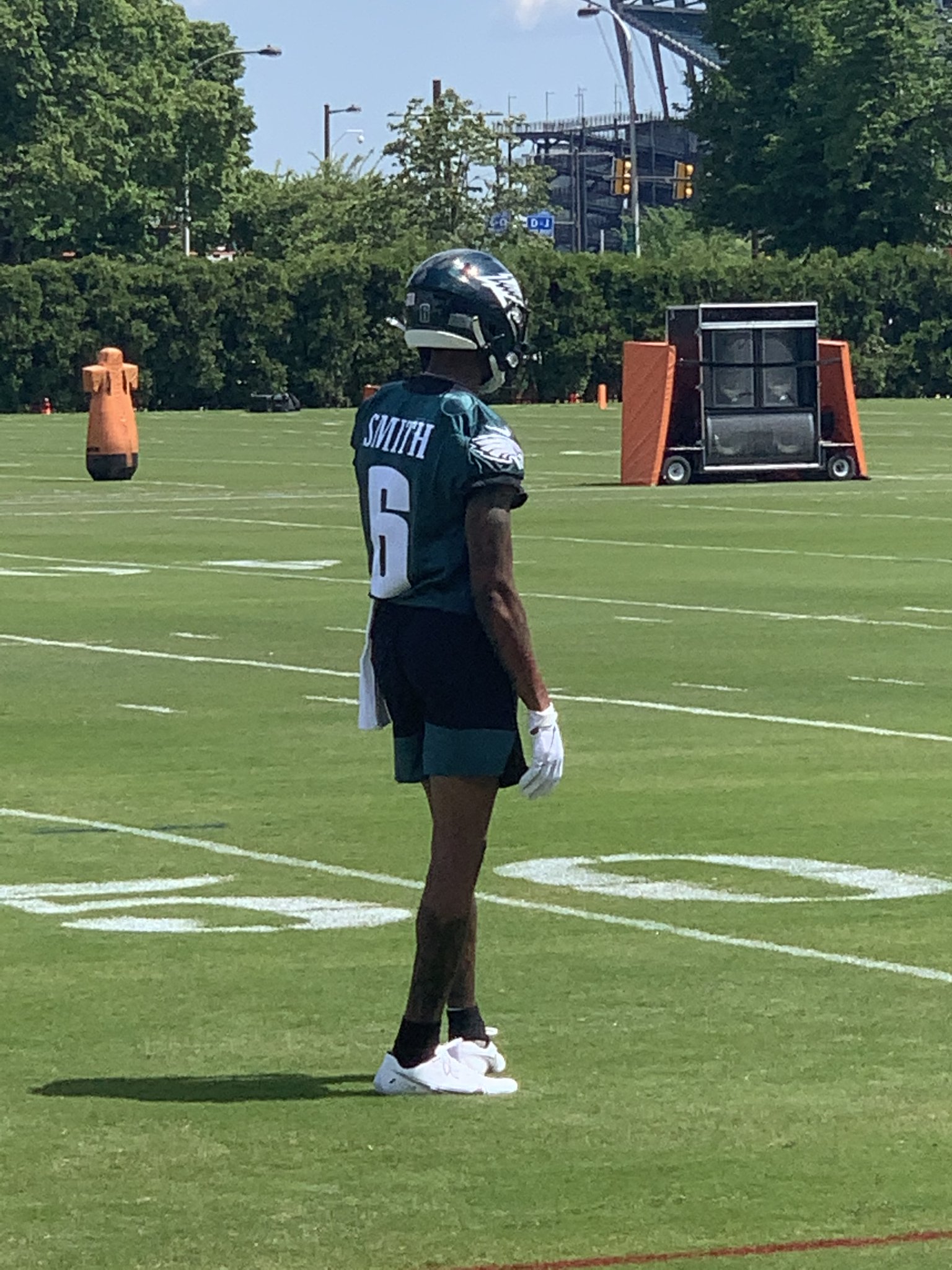 My First Glimpse At The Eagles 2021 Rookie Class