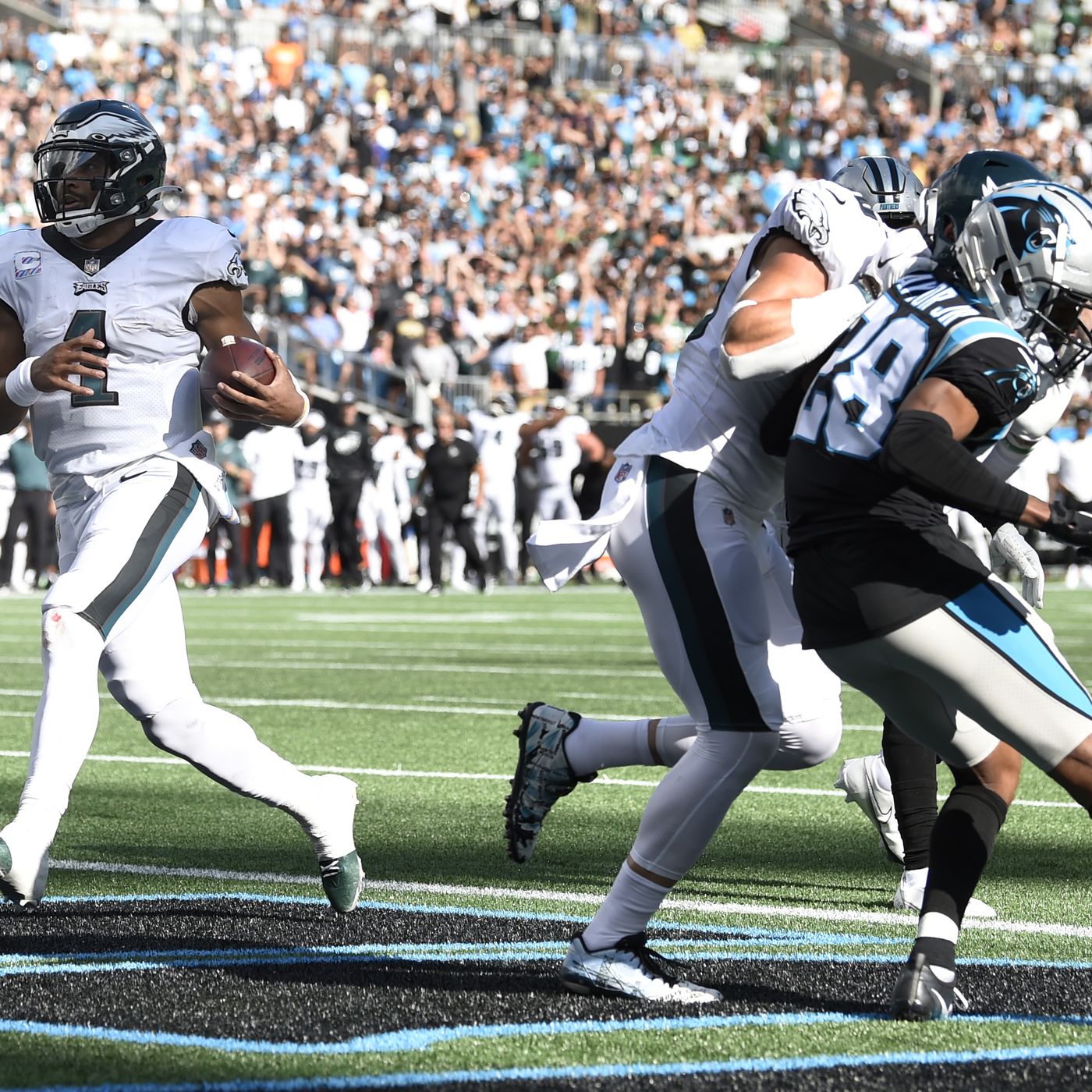 The Eagles Offense Did Just Enough Vs. The Panthers