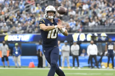 Eagles “D” Line Must Lead The Way vs. The Chargers