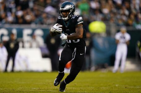Eagles Must Continue To Run The Football Vs. The Giants